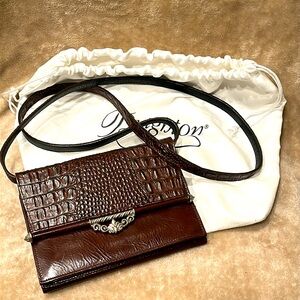 Like New Brighton Brown Croc Embossed Leather Two-Sided Wallet Clutch Crossbody